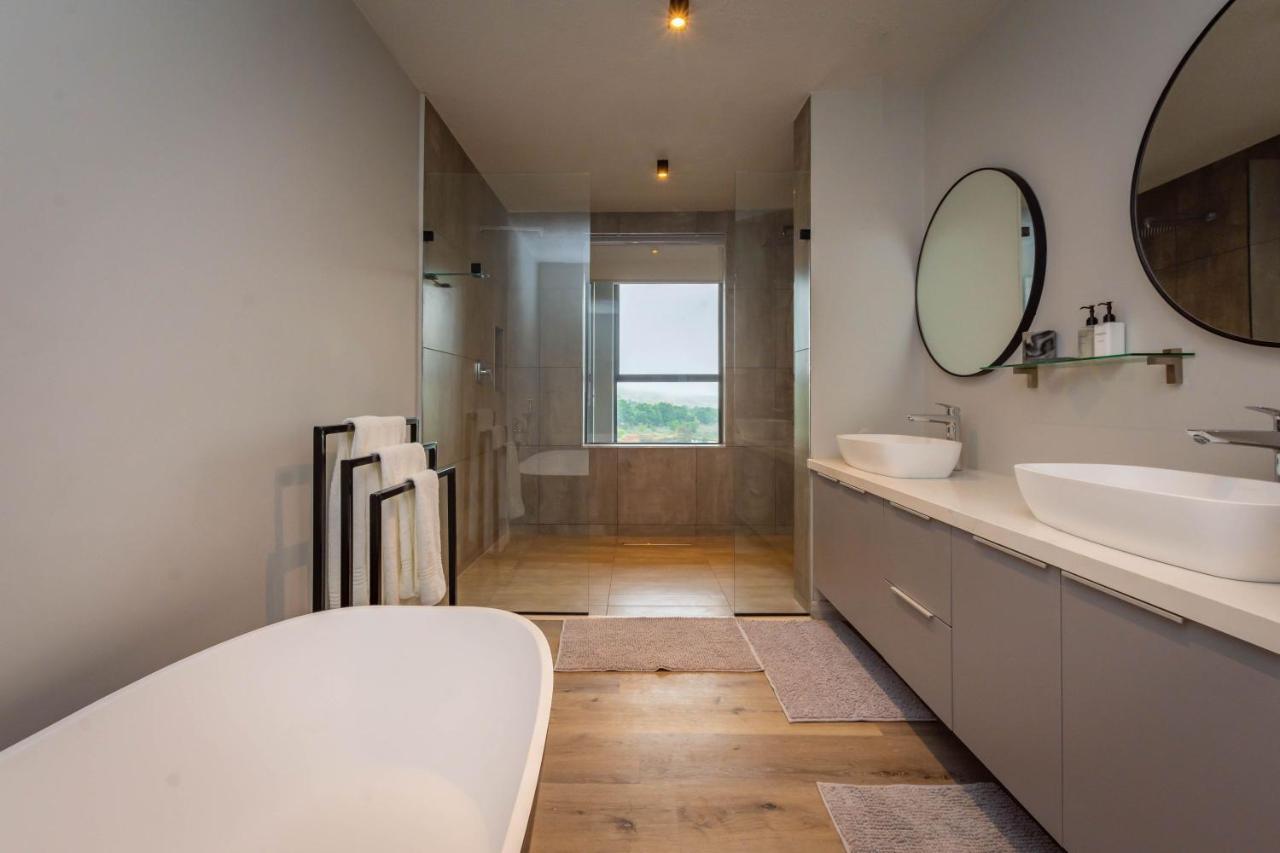 Misty Meadows Villa Дълстроом Екстериор снимка