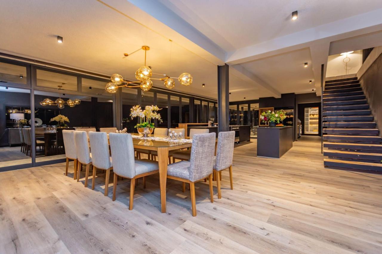 Misty Meadows Villa Дълстроом Екстериор снимка