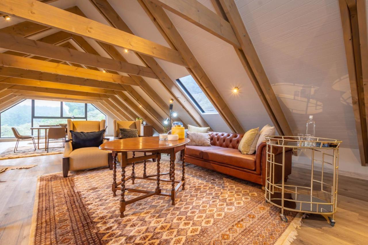 Misty Meadows Villa Дълстроом Екстериор снимка