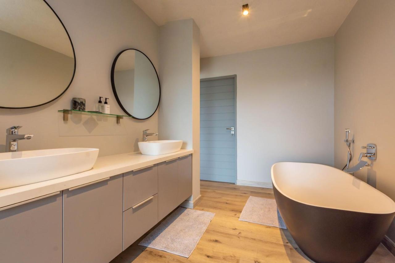 Misty Meadows Villa Дълстроом Екстериор снимка