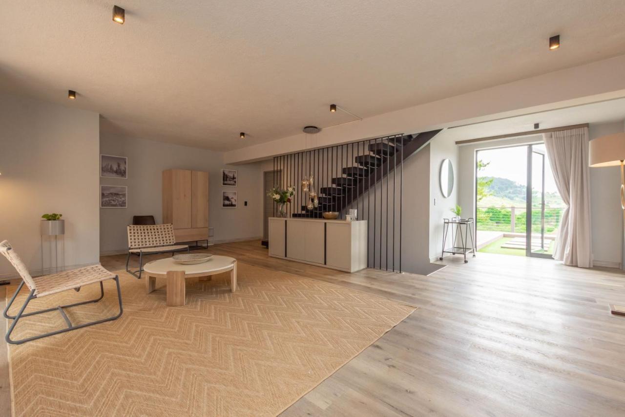 Misty Meadows Villa Дълстроом Екстериор снимка