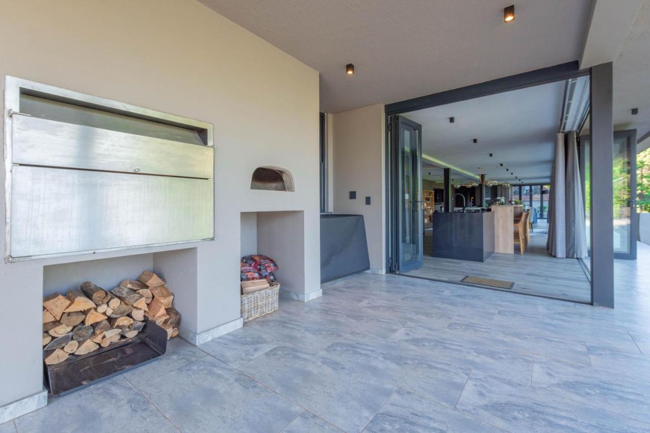Misty Meadows Villa Дълстроом Екстериор снимка