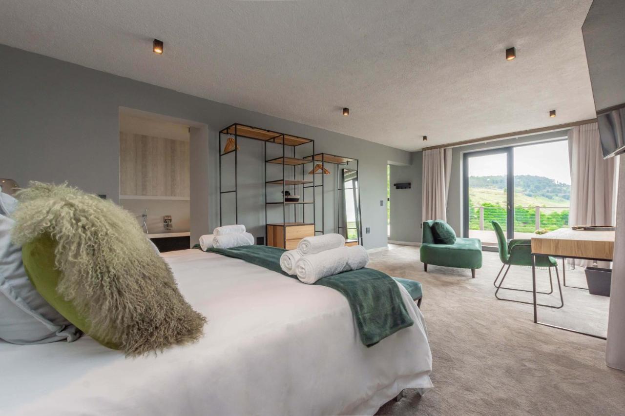 Misty Meadows Villa Дълстроом Екстериор снимка